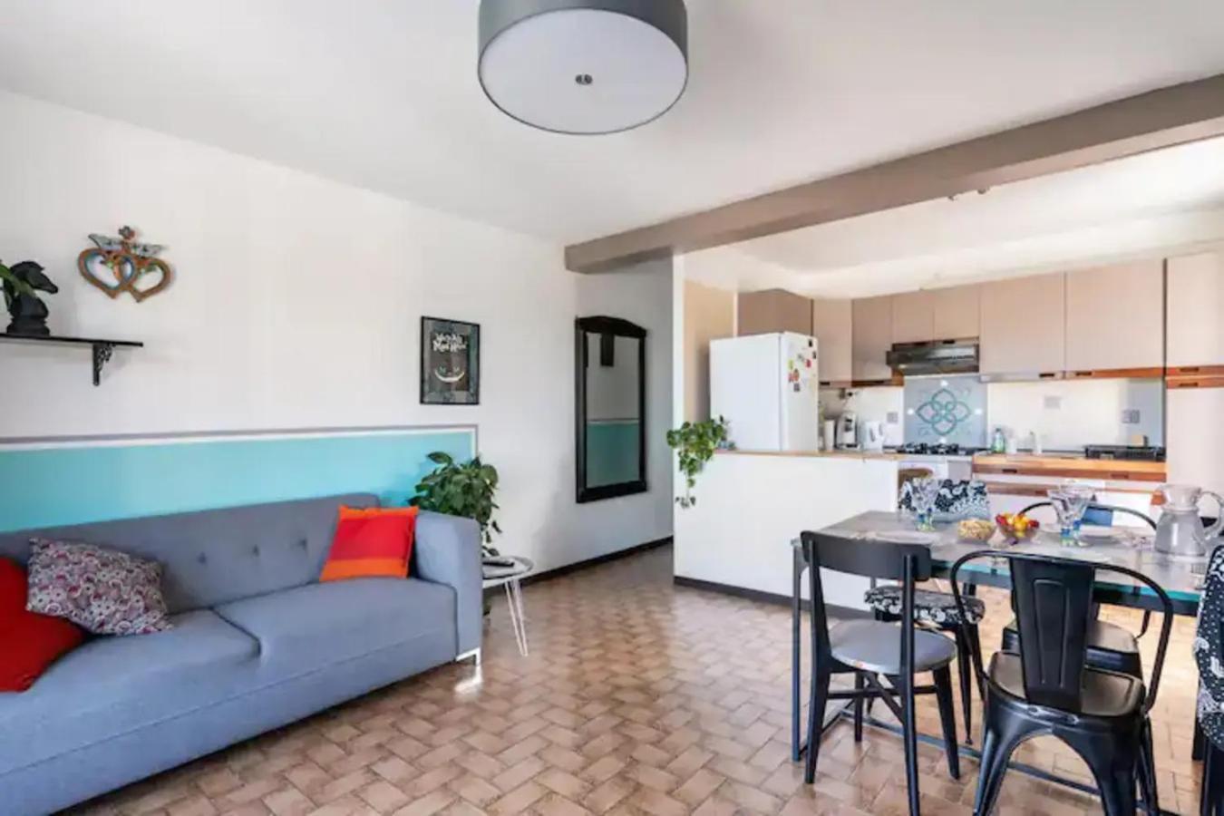 La Dame De Coeur 05 Apartment Antonaves Bagian luar foto